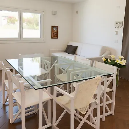 Seaside Elegance 50m From The Olbia